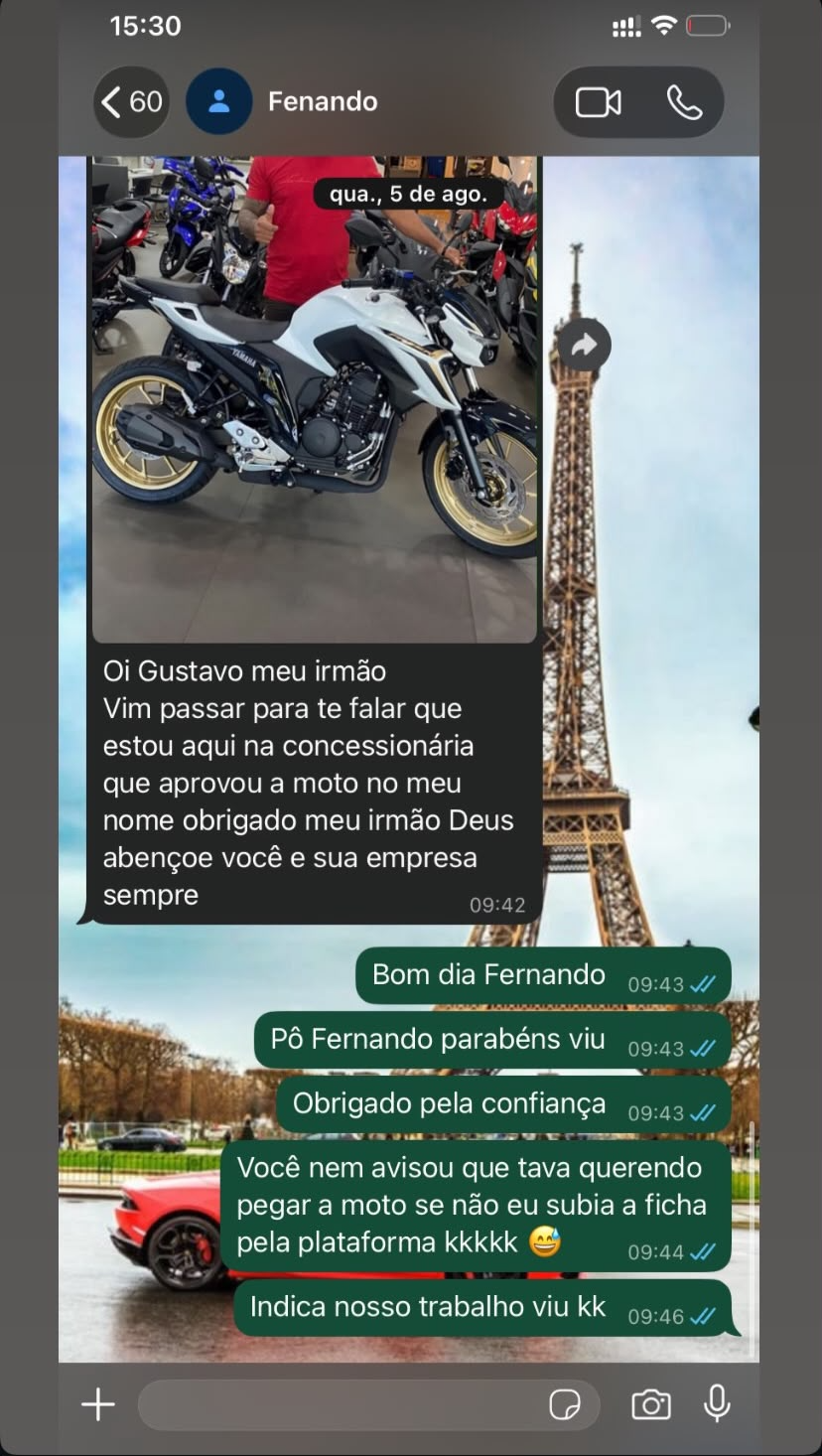 Conversa enviada por cliente sobre aprovação de moto